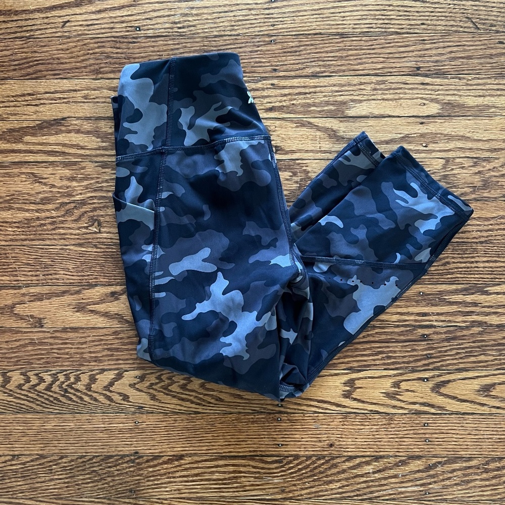 Target all motion leggings